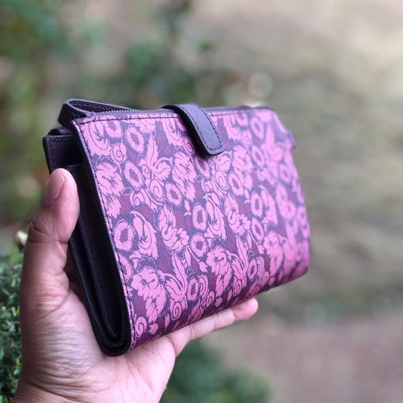 Michael kors floral wristlet/ phone case Damson - Picture 5 of 6